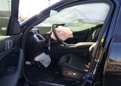 2025 BMW X6 xDrive40I from USA, damaged, VIN 5UX33EX0XS9Y40842